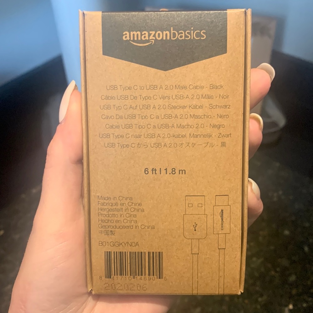 Amazon basics USB TypeC to USB A2.0 male cable in black
